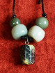 Halsketting met turkoois hanger en jade kralen