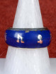 Hindoestaanse ring ingelegd met lapiz lazuli en Om padme hum script 925