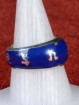 Hindoestaanse ring ingelegd met lapiz lazuli en Om padme hum script 925