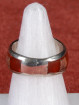 Hindoestaanse ring ingelegd met jaspis en Om padme hum script 925